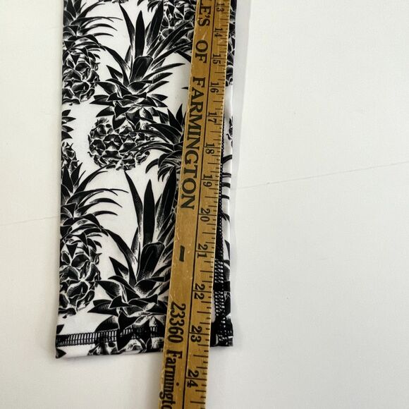 NEW EVCR Evolution Creation 7/8 Leggings Medium Black White Pineapple Print - Picture 10 of 11